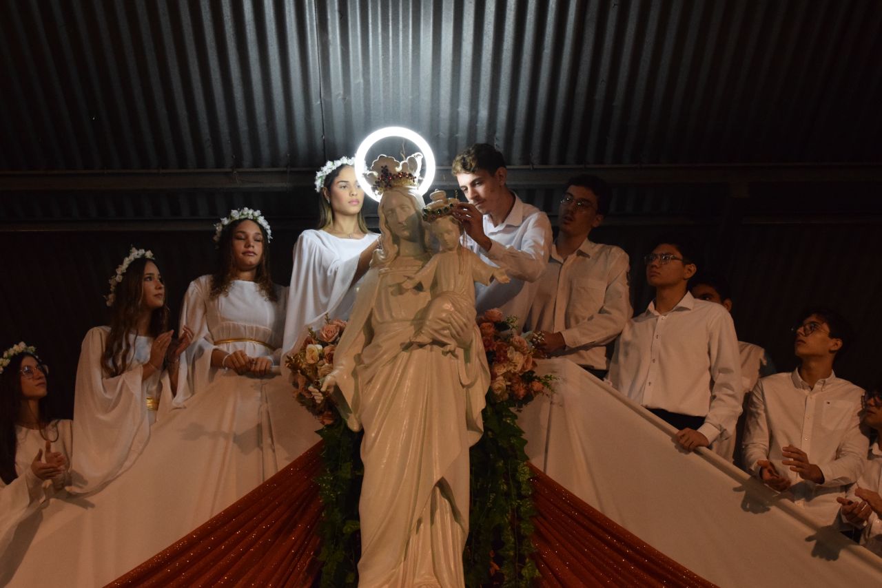 CENSA celebra Nossa Senhora Auxiliadora com fé, homenagens e tradição salesiana