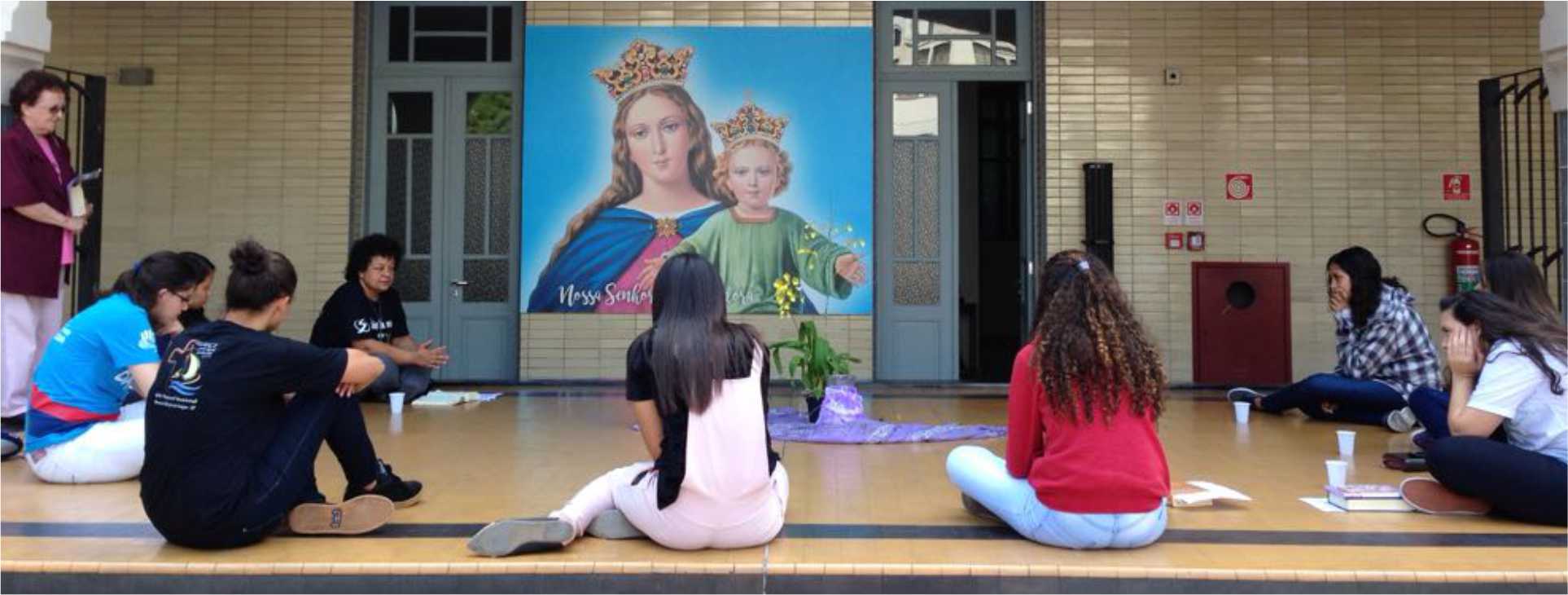 Convivência Vocacional  reúne jovens no Colégio de Santa Inês