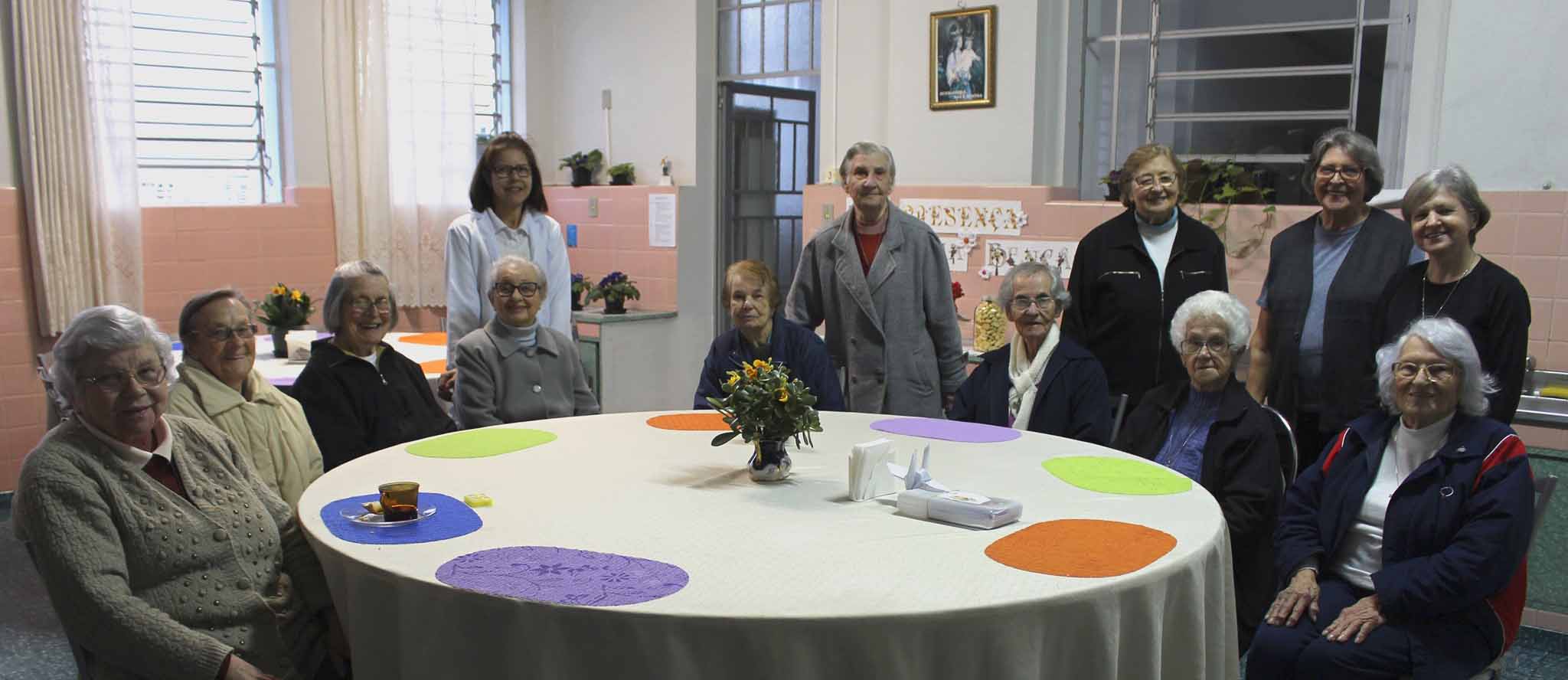 Visita da vice-inspetora à Comunidade das Irmãs no Instituto Maria Auxiliadora