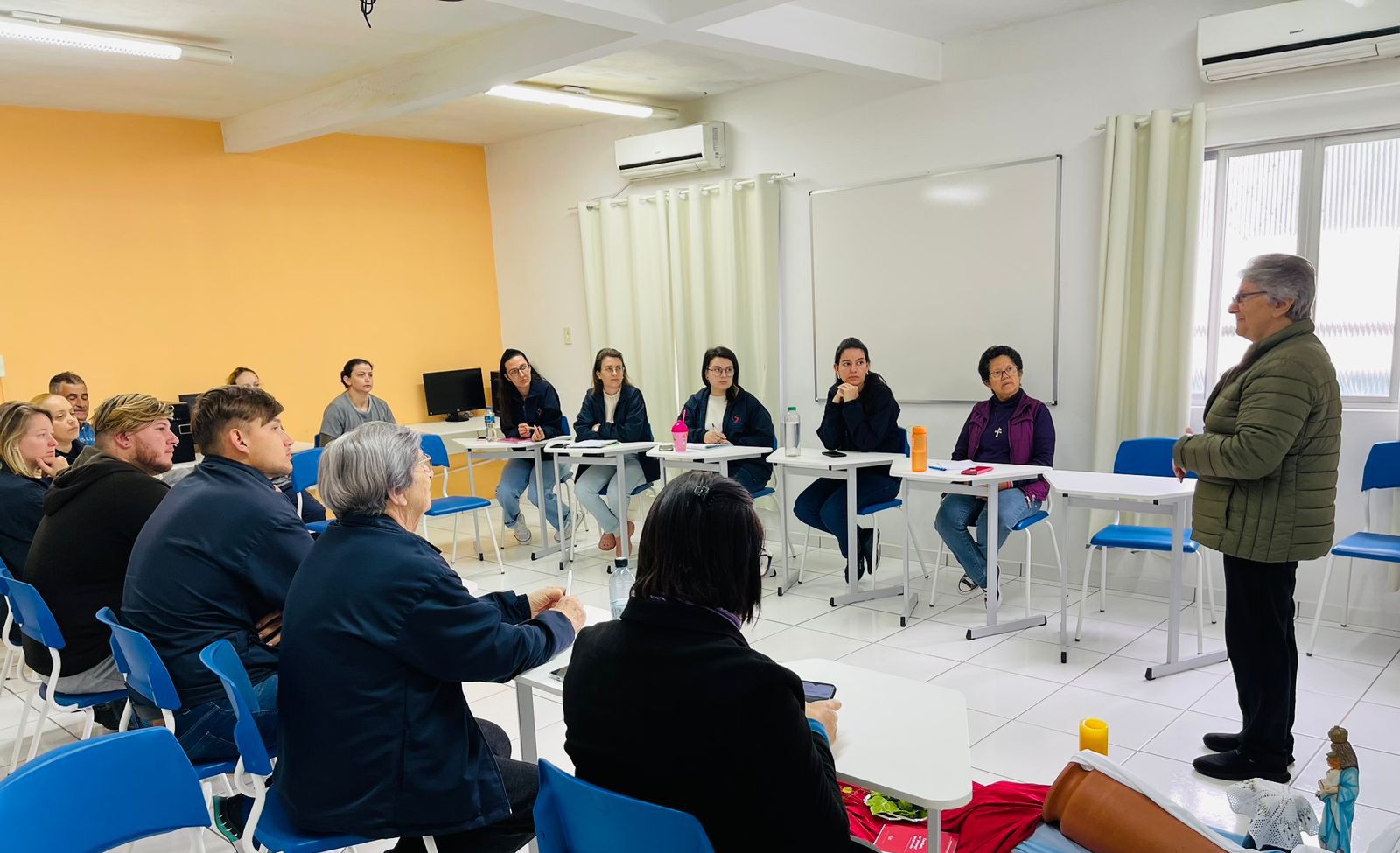 Lar Padre Jacó recebe visita de Irmã Alaíde Deretti