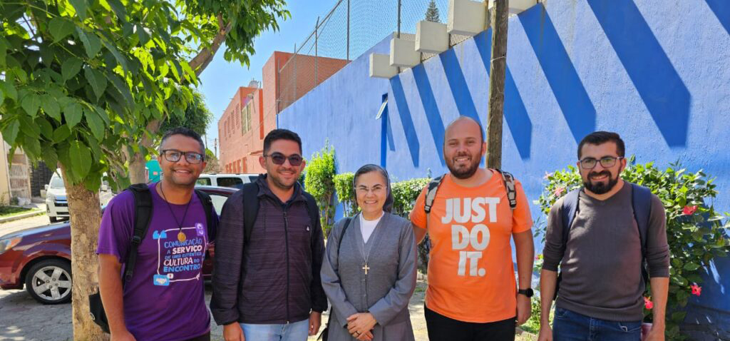 No México, Salesianos Irmãos participam de encontro com Conselheira-Geral para a formação das Filhas de Maria Auxiliadora