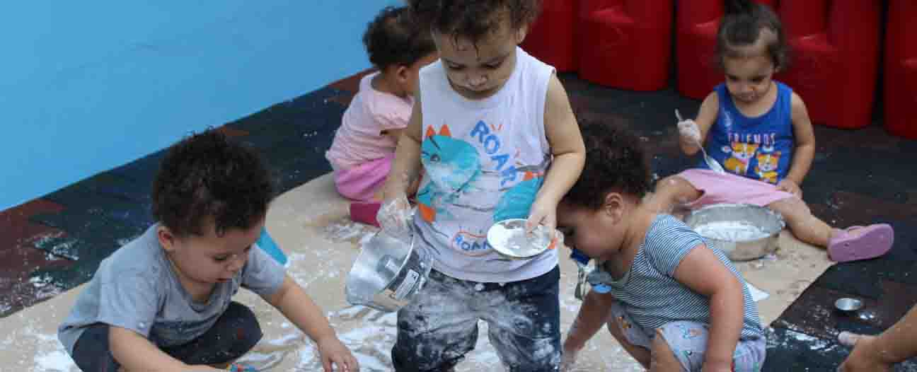 Bebês da CEI Pingo de Gente vivenciam atividades educativas e divertidas