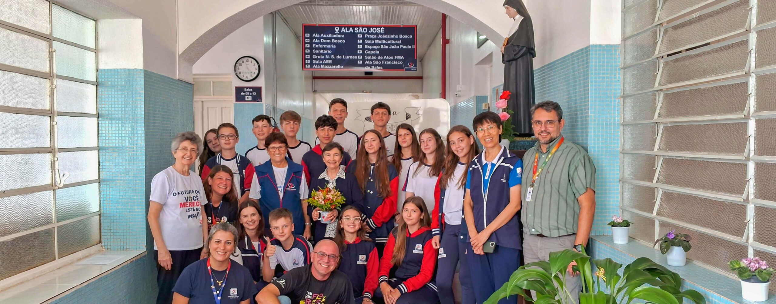 Escola Salesiana do “Celeiro Catarinense” recebe visita da Conselheira Geral Irmã Paola Battagliola