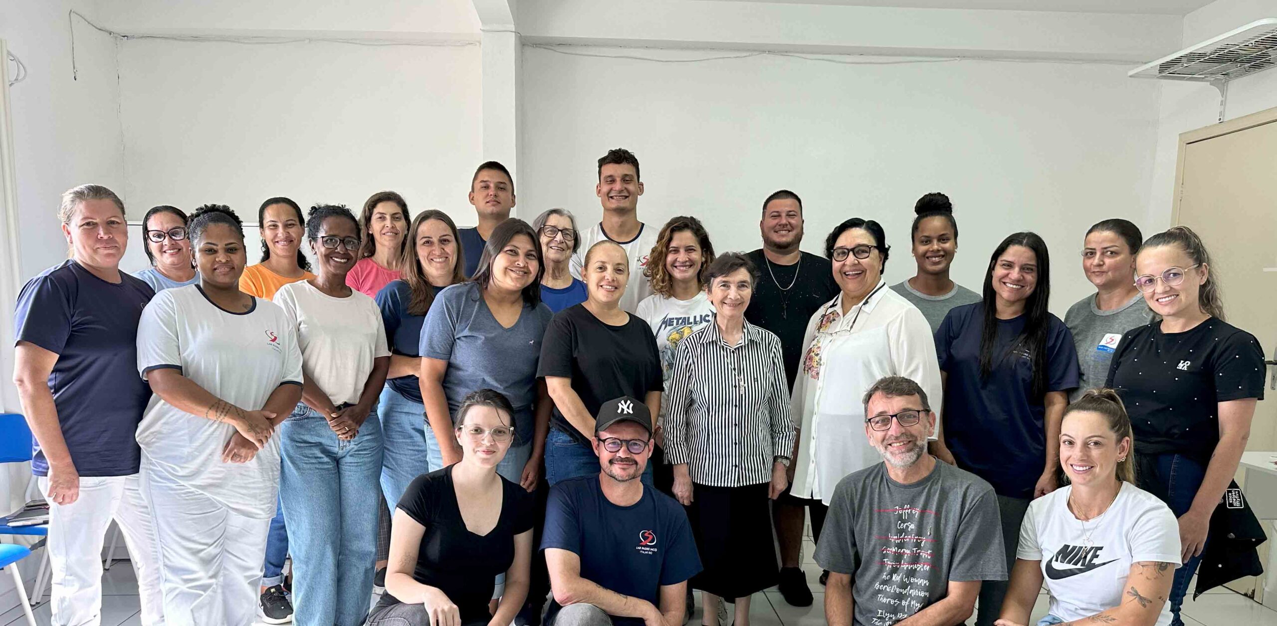 Comunidade do Lar Padre Jacó recebe a visita de Irmã Paola Battagliola