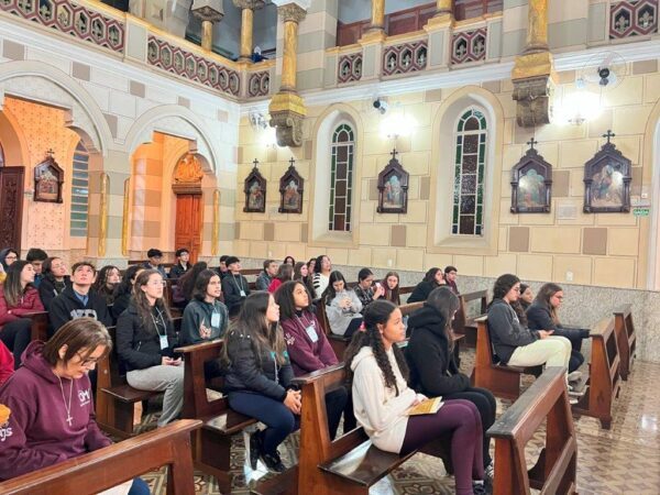 Curso de Liderança reúne mais de 40 jovens em Guaratinguetá