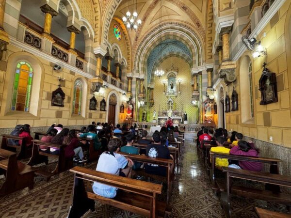 Curso de Liderança reúne mais de 40 jovens em Guaratinguetá