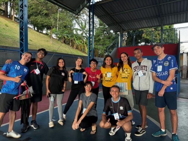 Curso de Liderança reúne mais de 40 jovens em Guaratinguetá
