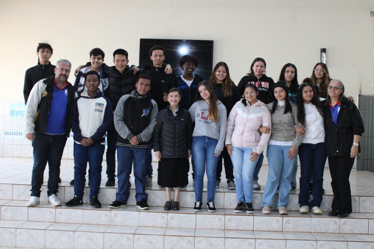 Centro de Estudos do Menor e Integração na Comunidade acolhe Conselheira Geral, Irmã Paola Battagliola