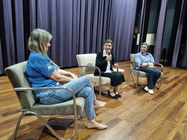 Visita Canônica de Irmã Paola Battagliola ao Instituto Madre Mazzarello