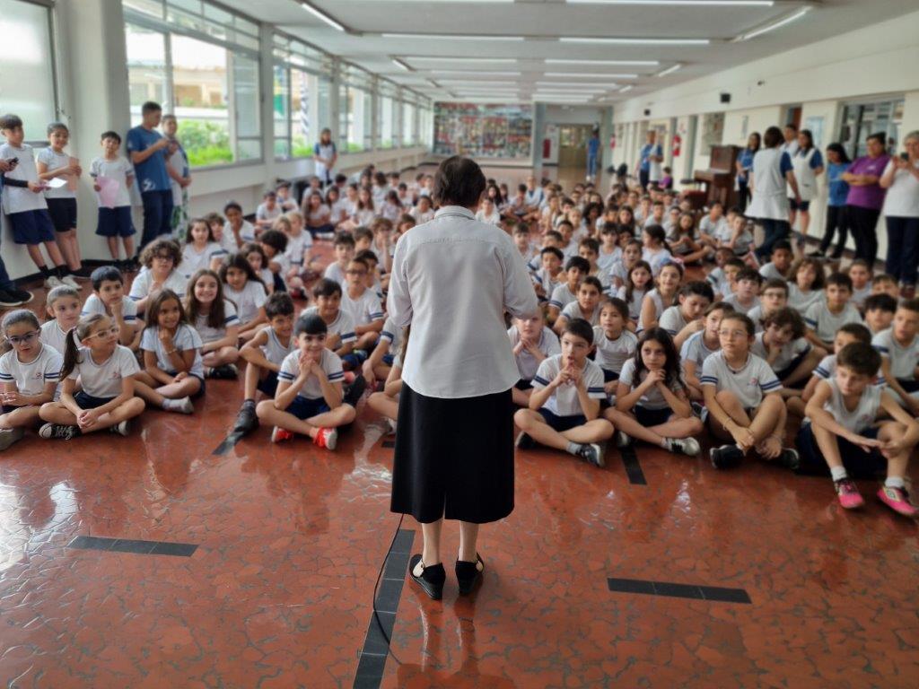 Visita Canônica de Irmã Paola Battagliola ao Instituto Madre Mazzarello