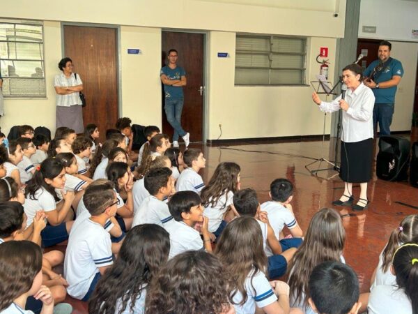 Visita Canônica de Irmã Paola Battagliola ao Instituto Madre Mazzarello