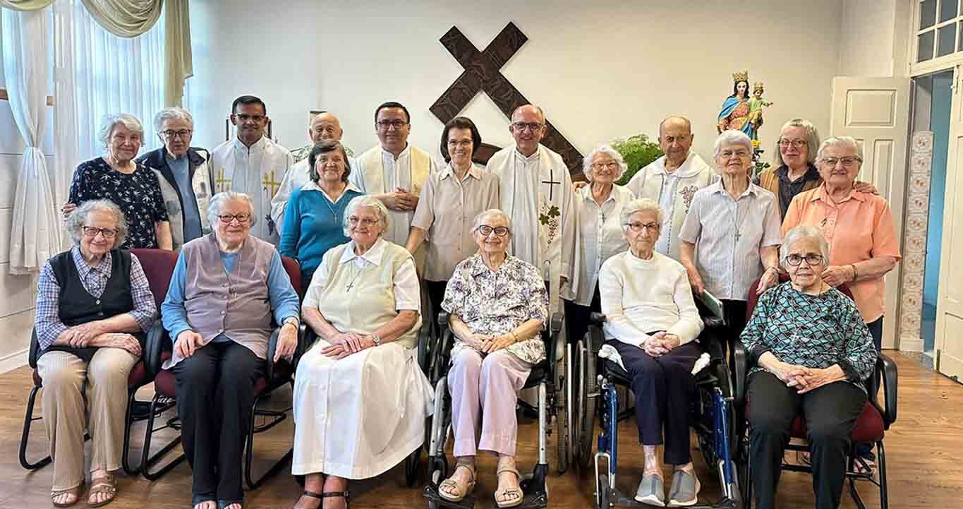 Retiro Mensal da Comunidade Salesiana de Itajaí, no IMA de Rio do Sul, teve por tema: O Impacto do Sonho dos 9 Anos em Dom Bosco