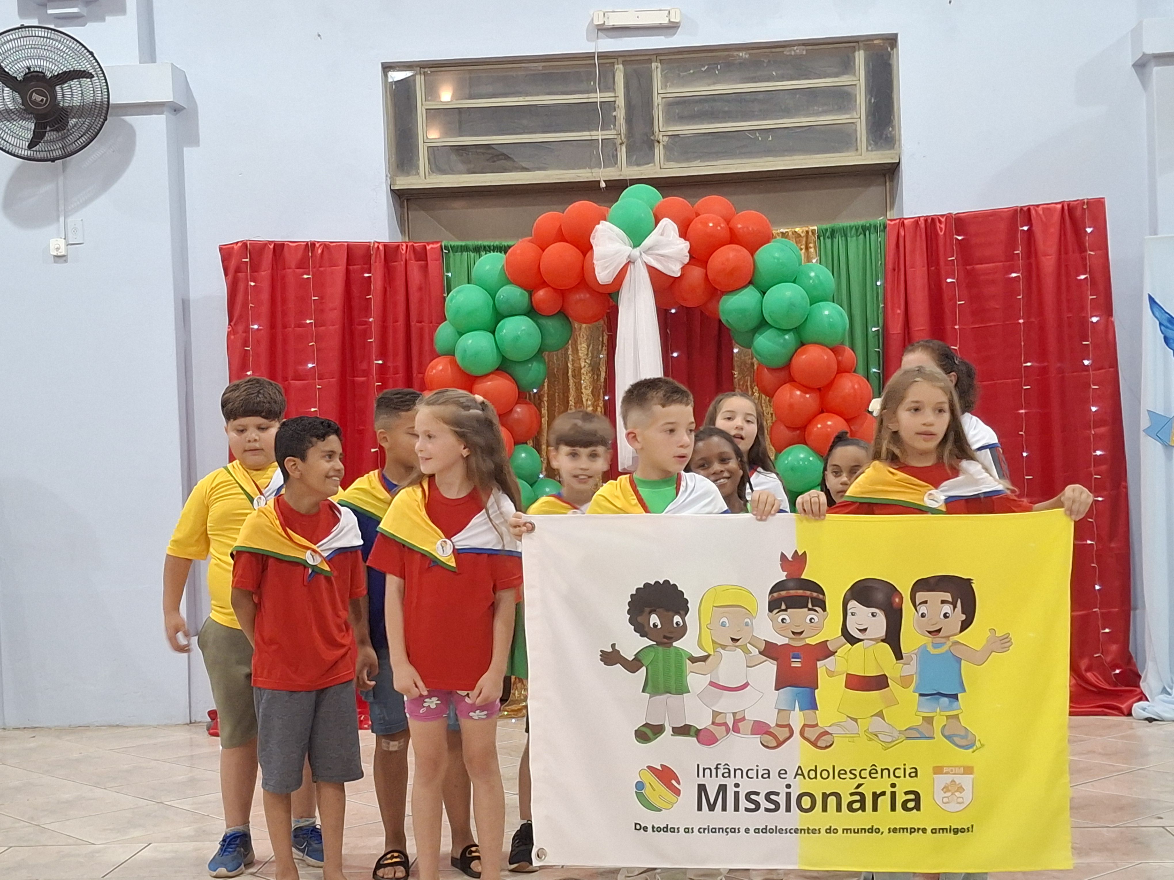 IMCC realiza apresentações de final de ano em clima de Natal