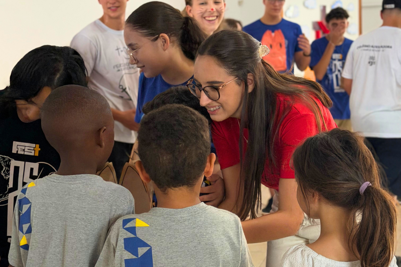 Grupo da AJS participa de ação voluntária de Páscoa no Lar Padre Jacó, em Itajaí – Santa Catarina