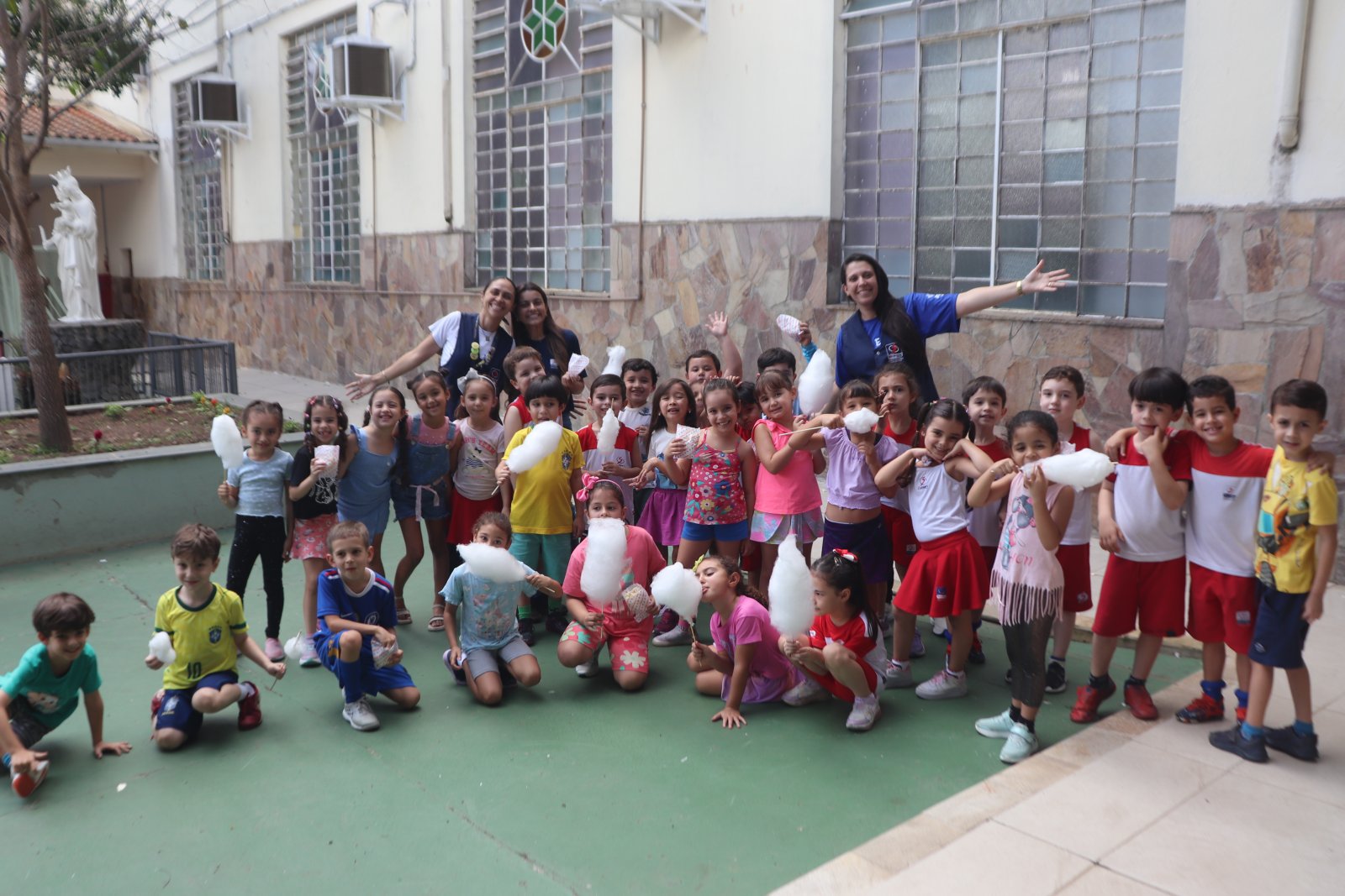 Semana da Criança promove alegria e convivência no Colégio do Carmo