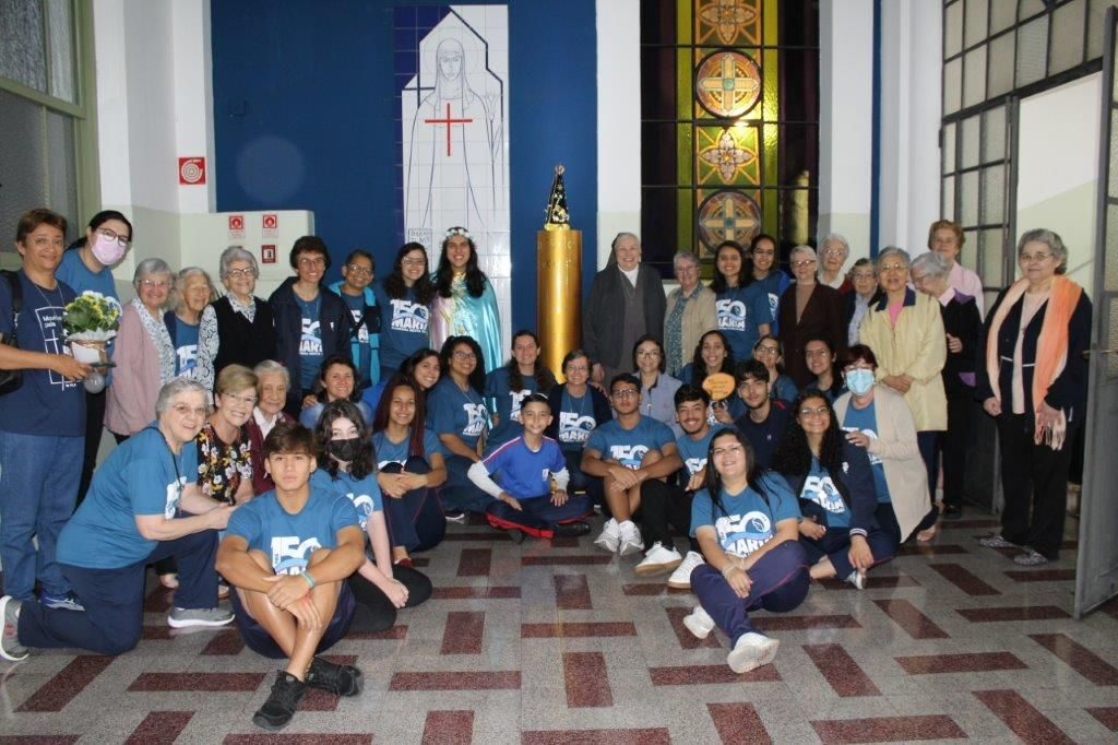 Inspetoria BAP recebe visita da Madre Geral Emérita