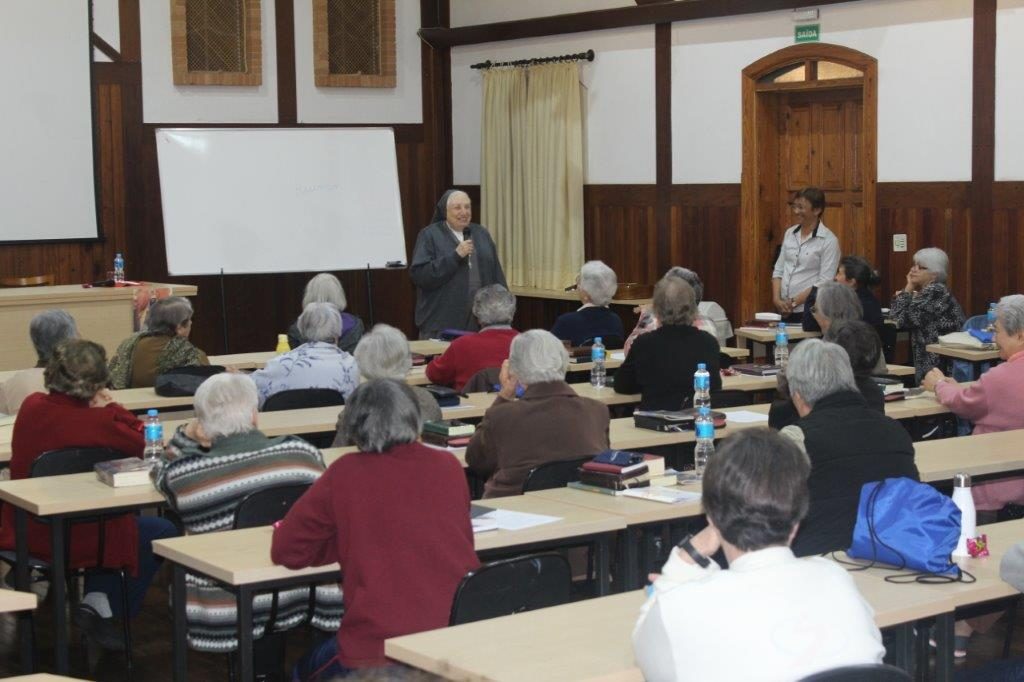 Inspetoria BAP recebe visita da Madre Geral Emérita