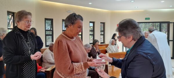 Mais de 80 Irmãs Salesianas participaram dos Exercícios Espirituais Anuais
