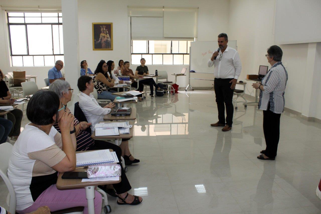 Conselheira Geral se encontra com o Conselho Inspetorial e o Núcleo Animador da BAP