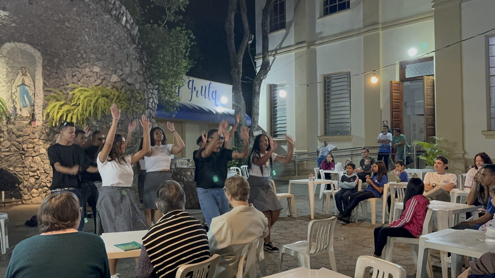 Casa do Puríssimo Coração de Maria Celebra Centenário com Grande Festa em Guaratinguetá